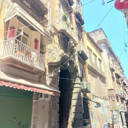 Il Balconcino Ai Tribunali Apartment Neapel