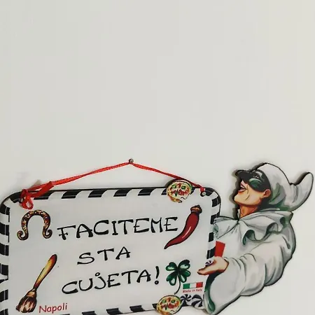 Il Balconcino Ai Tribunali *