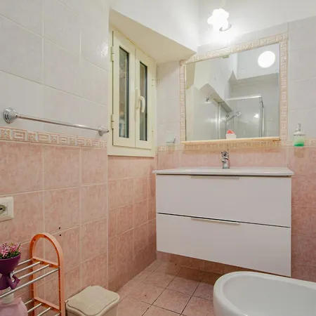 Il Balconcino Ai Tribunali Apartment
